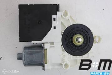 Raammotor linksvoor VW Tiguan 5N 5K0959793 beschikbaar voor biedingen