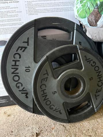 220kg aan Technogym gewicht plaat plates weight plates beschikbaar voor biedingen