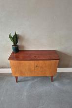 Prachtig vintage kastje, Huis en Inrichting, Kasten | Overige, Ophalen, Zo goed als nieuw