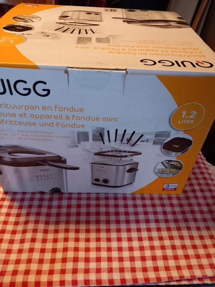Quigg - Fondue apparaat / mini friteuse als nieuw, Elektronische apparatuur, Frituurpannen, Zo goed als nieuw, 1 tot 2 liter, Ophalen of Verzenden