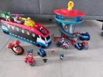 Paw patrol bus , uitkijktoren, auto's en poppetjes paw patro, Kinderen en Baby's, Ophalen of Verzenden, Gebruikt