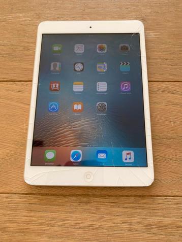 Apple iPad Mini 2 - Wifi/16GB - wit disponible aux enchères