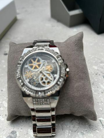 Montre Guess pour femme, Enlèvement, Neuf, Guess