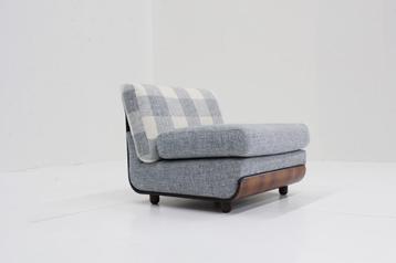 Vintage italiaanse design fauteuil 1970s disponible aux enchères