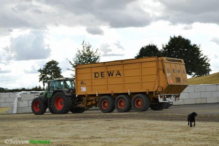 Zoek oude tridem silagewagens, Zakelijke goederen, Landbouw | Werktuigen, Akkerbouw, Oogstmachine, Ophalen
