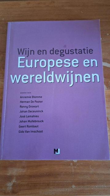 Boek: Wijn en degustatie beschikbaar voor biedingen