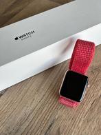 Apple Watch Series 3, 42mm Gold Aluminium Pink Sand, Handtassen en Accessoires, Apple Watch, Gebruikt, IOS, Roze