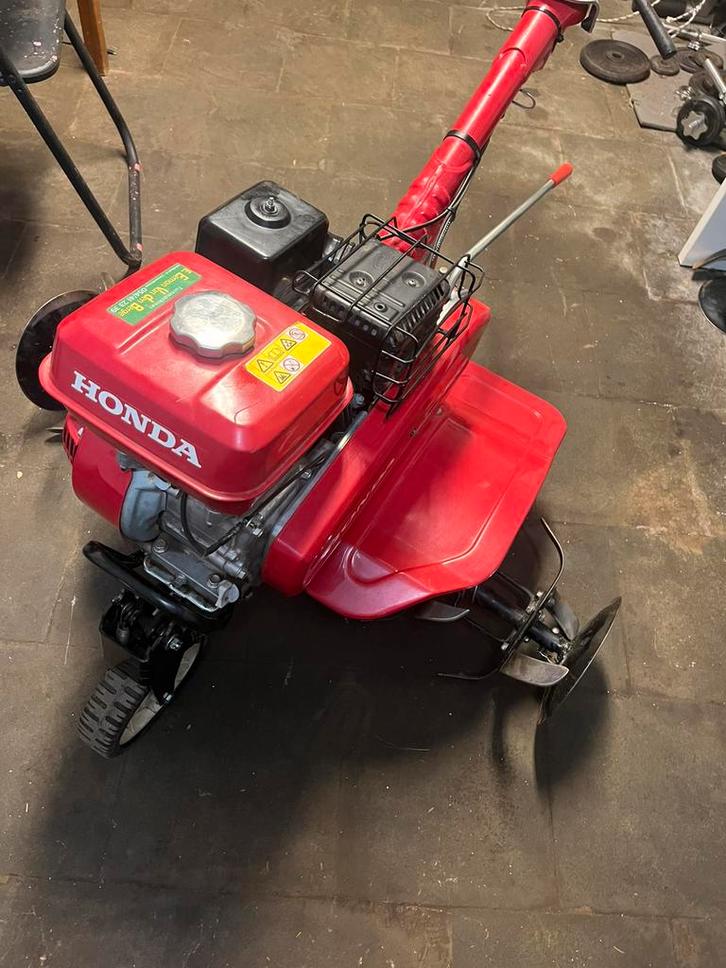 Motoculteur Honda Louer!, Doe-het-zelf en Bouw, Gereedschap | Boormachines, Zo goed als nieuw, Ophalen