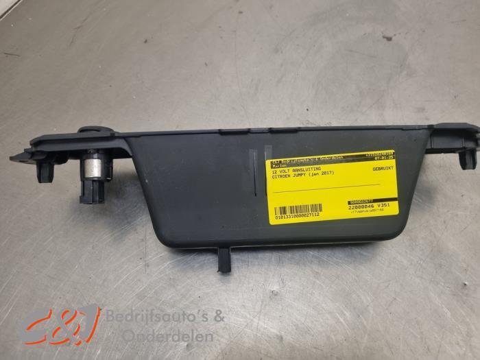 12 Volt aansluiting van een Citroen Jumpy, Auto-onderdelen, Elektronica en Kabels, Citroën, Gebruikt, 3 maanden garantie, Ophalen of Verzenden