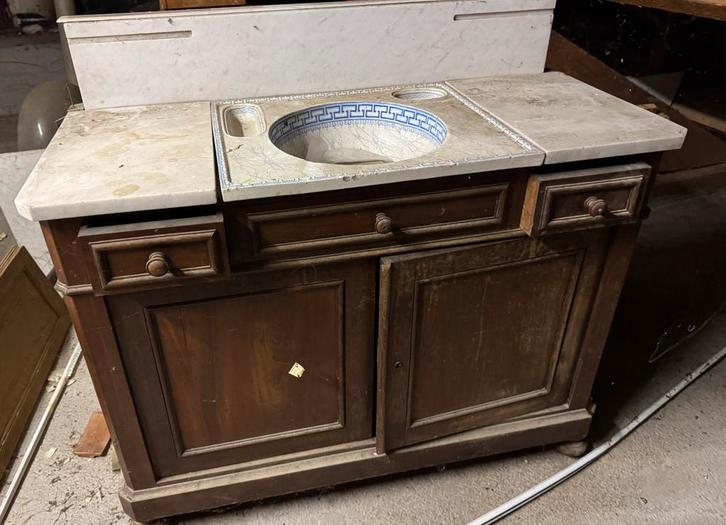 Antieke wastafel, marmeren blad,gemerkte waskom – ca. 1900, Huis en Inrichting, Kasten | Dressoirs, Gebruikt, Met lade(s), Ophalen