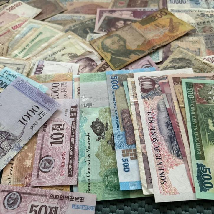 Lot 110 bankbiljetten - kwal G tot UNC - paar dubbel- bieden, Postzegels en Munten, Bankbiljetten | Europa | Niet-Eurobiljetten