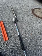 Stihl heggeschaar op steel HL-KM 2024, Tuin en Terras, Ophalen, Gebruikt, Accu, Stihl
