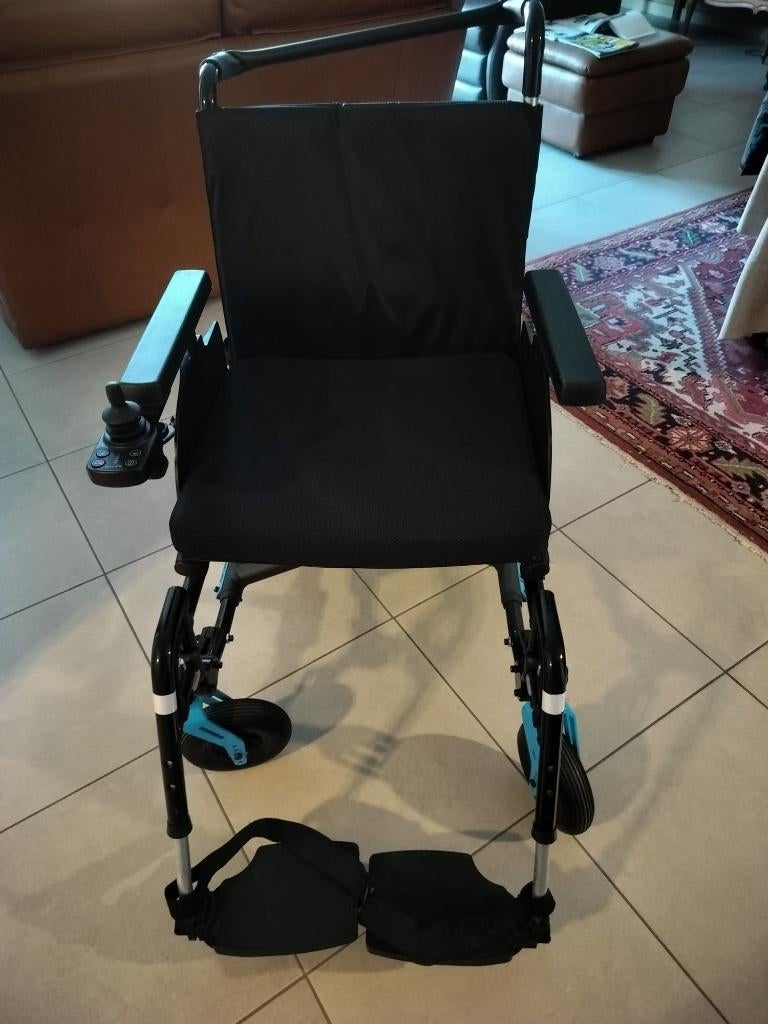 Elektrische rolstoel, Diversen, Rolstoelen, Zo goed als nieuw, Elektrische rolstoel, Ophalen