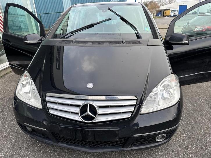 Mercedes 180d bouwjaar 11/08/2011 euro 5, Auto's, Mercedes-Benz, Bedrijf, Te koop, A-Klasse, ABS, Airbags, Airconditioning, Boordcomputer