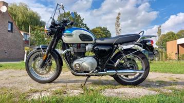 Triumph Bonneville T100 beschikbaar voor biedingen