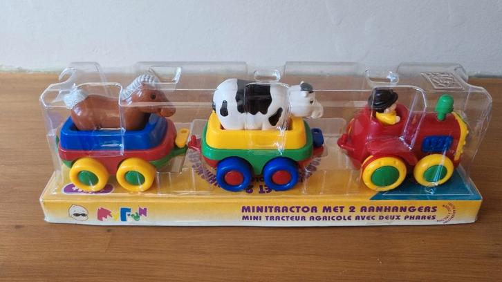 Mini tractor met 2 aanhangwagens, Kinderen en Baby's, Speelgoed |Speelgoedvoertuigen, Nieuw, Ophalen of Verzenden