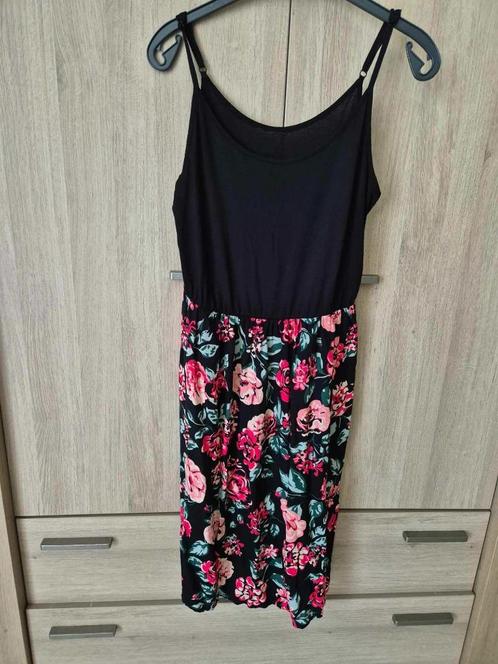 in nieuwe staat ! jurkje maat L, Kleding | Dames, Jurken, Zo goed als nieuw, Maat 42/44 (L), Overige kleuren, Onder de knie, Ophalen of Verzenden