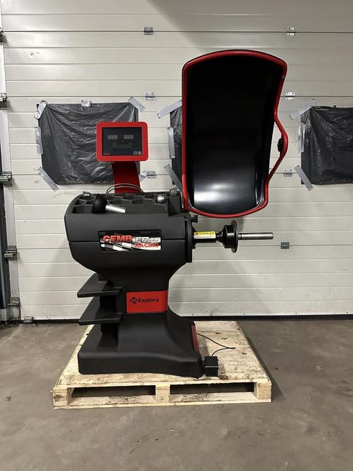 CEMB ER80 Racing balanceer apparaat balanceer machine laser!, Auto diversen, Autogereedschap, Zo goed als nieuw, Ophalen of Verzenden