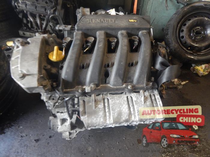 Motor van een Renault Megane Scenic, Auto-onderdelen, Motor en Toebehoren, Renault, Gebruikt, 3 maanden garantie, Ophalen of Verzenden