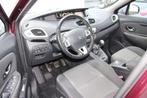 Renault Grand Scénic 1.5 dCi 7Plaatsen/Navi/Airco 1 jaar ga, Auto's, Euro 5, Stof, Gebruikt, 4 cilinders