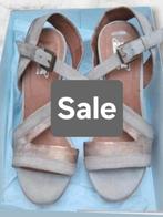 ✨️SPM SHOES Prachtige Elegante Sandalen - Maat 38✨️, Zo goed als nieuw, Grijs, Sandalen of Muiltjes, SPM Shoes