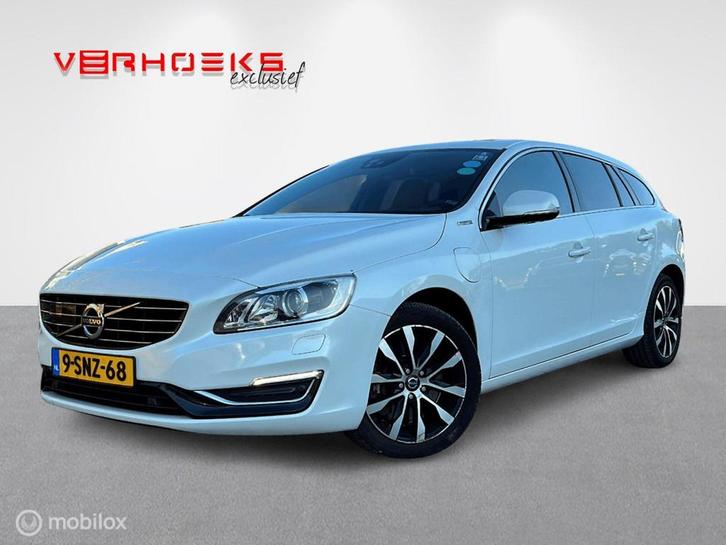 Volvo V60 2.4 D6 AWD Plug-In Hybrid Summum, Auto's, Volvo, Te koop, V60, 4x4, ABS, Achteruitrijcamera, Adaptive Cruise Control