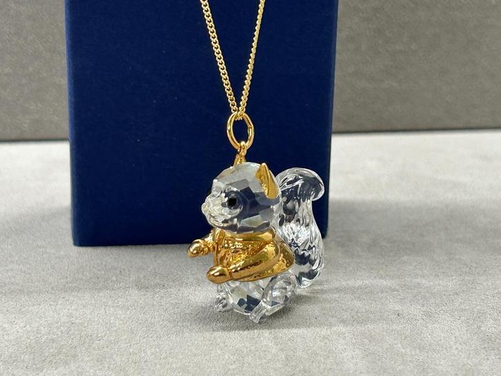 Swarovski Hanger Eekhoorn, Verzamelen, Swarovski, Nieuw, Sieraad of Horloge, Ophalen of Verzenden