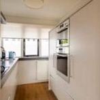 RECHTE KEUKEN MET KASTENWAND DIRECT LEVERBAAR, Wit, Enkelwandige keuken, Ophalen of Verzenden, Zo goed als nieuw