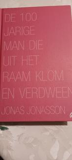 Boek: de 100-jarige man de uit het venster klom en verdween, Boeken, Ophalen of Verzenden, Gelezen