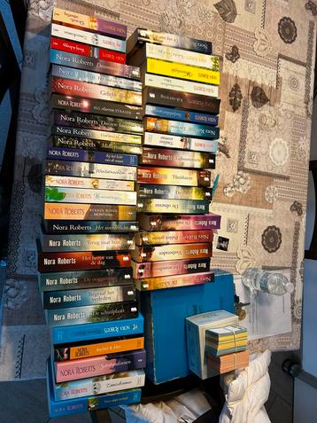 Nora Roberts boeken beschikbaar voor biedingen