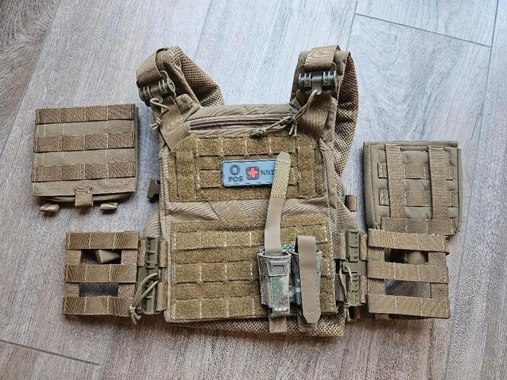 Coyote brown plate carrier - agilite k19 replica, Sport en Fitness, Schietsport-accessoires, Zo goed als nieuw, Ophalen of Verzenden