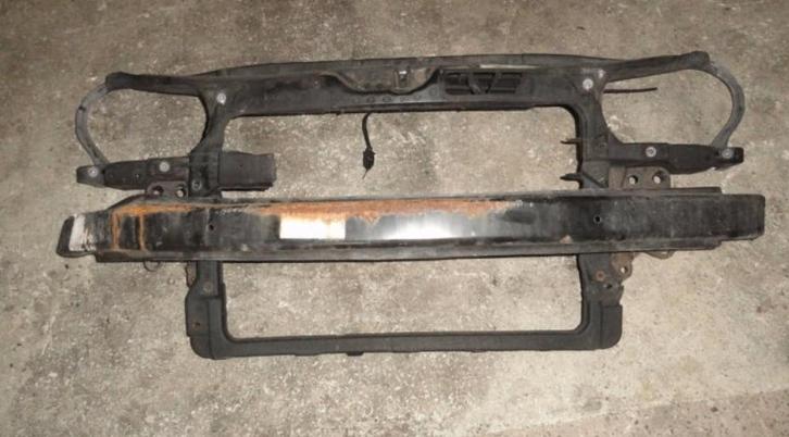 A vendre face avant Polo de 2001 à 2004, Auto-onderdelen, Carrosserie, Volkswagen, Voor, Gebruikt, Ophalen