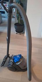 Dyson stofzuiger, Elektronische apparatuur, Stofzuigers, Ophalen, Zo goed als nieuw, Stofzuiger