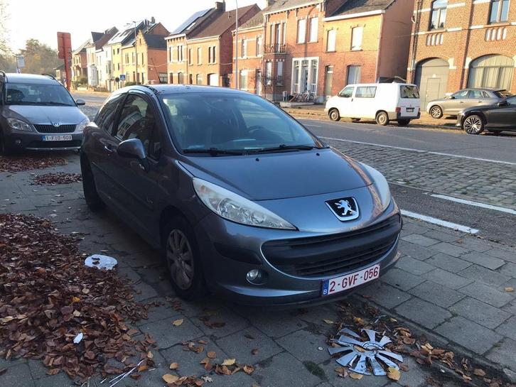 Peugeot 207 1.4 X-Line, Auto's, Peugeot, Particulier, ABS, Airbags, Alarm, Centrale vergrendeling, Elektrische ramen, Metaalkleur