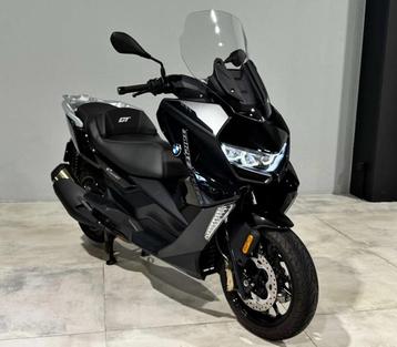 BMW Gran Turismo C 400 GT TRiPLE BLACK ! 4688KM ! 3ANS DE GA beschikbaar voor biedingen