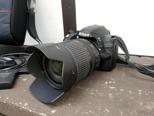 Nikon D3200 + 18-105mm objektief + toebehoren, Audio, Tv en Foto, Fotocamera's Digitaal, Zo goed als nieuw, Spiegelreflex, Nikon