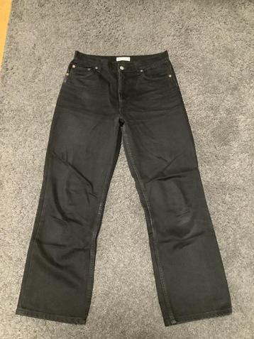 Zara Jean femme noir taille 38 disponible aux enchères