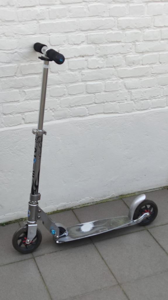 Micro 2-wiel step swissmade, Fietsen en Brommers, Steps, Zo goed als nieuw, Gewone step, Ophalen