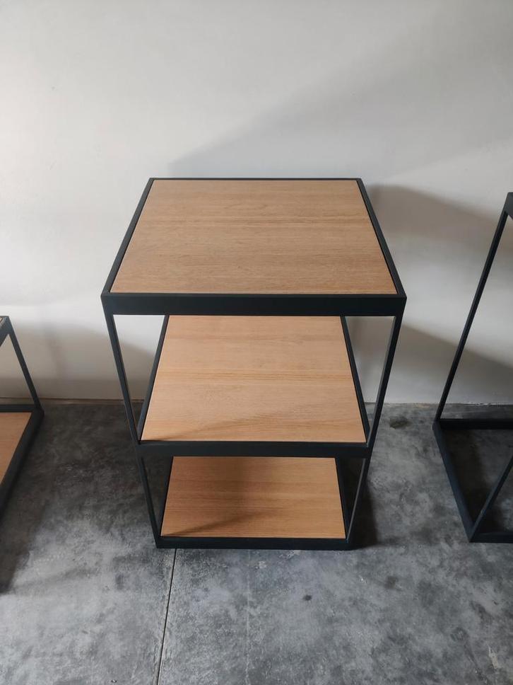 Bijzettafel, Bristol Home, Huis en Inrichting, Tafels | Sidetables, Zo goed als nieuw, Ophalen