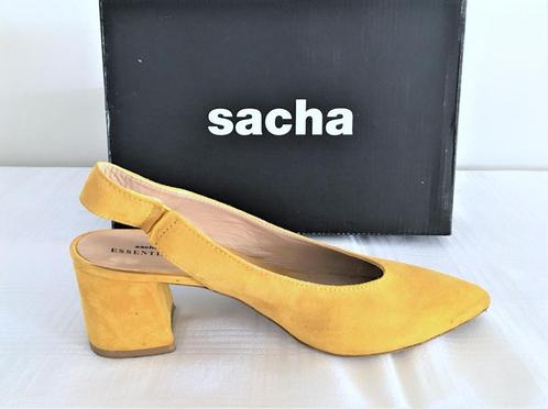 SACHA Essentials - comfortabele hakken - 37, Vêtements | Femmes, Chaussures, Comme neuf, Escarpins, Jaune, Envoi