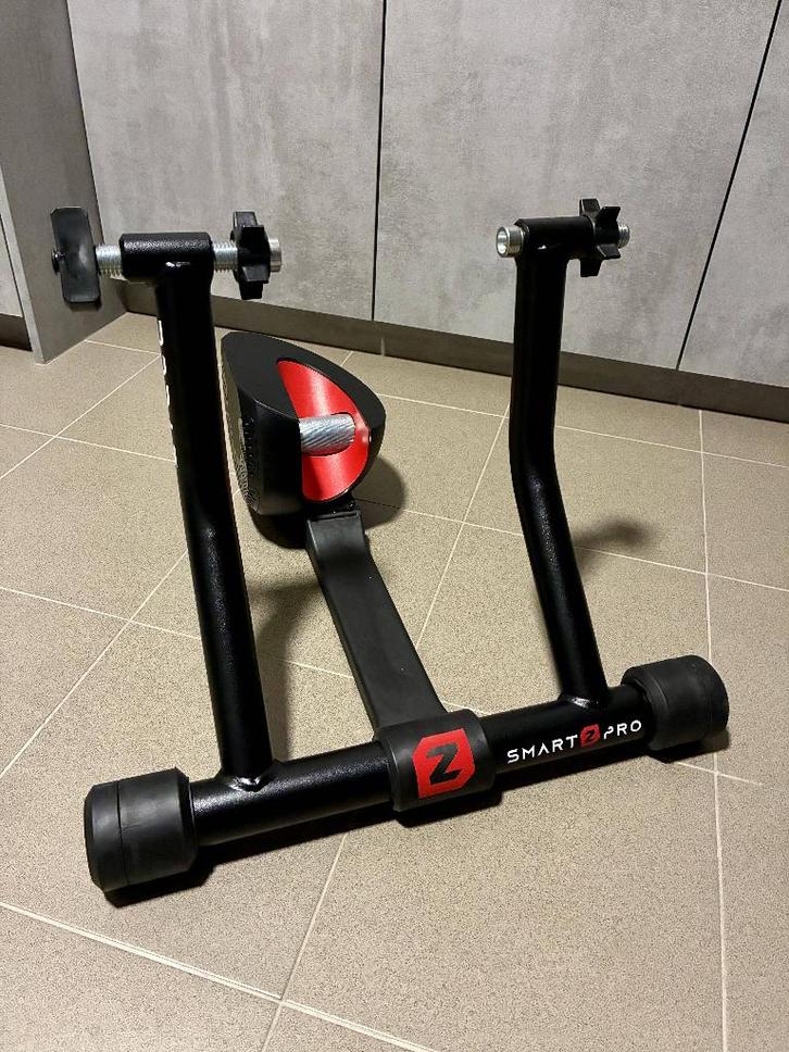 Zycle Smart ZPRO roller trainer, Sports & Fitness, Cyclisme, Neuf, Autres types, Enlèvement