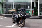 YAMAHA TMAX560D EDITION TECH MAX AKRAPOVIC, Motoren, Scooter, Bedrijf, Handvatverwarming, 1 cilinder