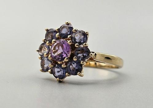 Gouden Vintage ring met tanzaniet en amethist. 2024/138., Handtassen en Accessoires, Ringen, Zo goed als nieuw, Dame, 17 tot 18