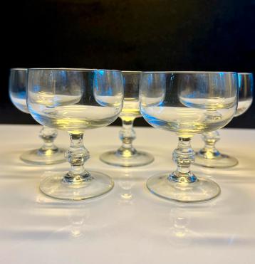 Set van 5 champagnecoupes - Frankrijk - Luminarc beschikbaar voor biedingen