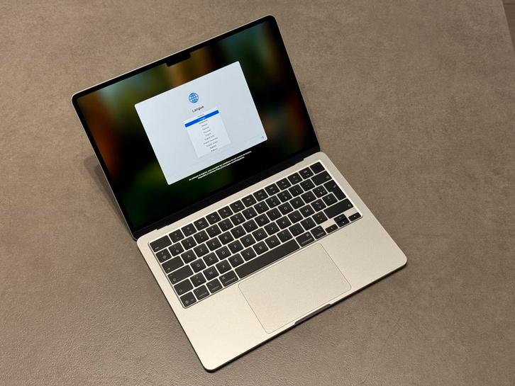Apple Macbook Air 13-inch - M4 - 16GB RAM - 256GB SSD nieuw!, Computers en Software, Apple Macbooks, Zo goed als nieuw, MacBook