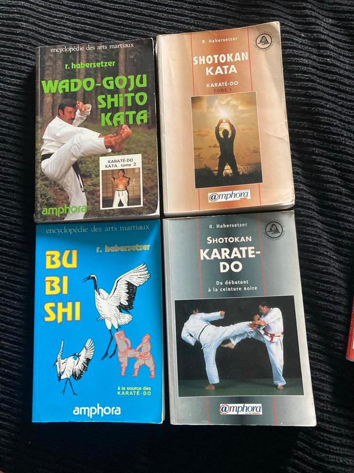 Boeken gevechtsport, Sport en Fitness, Vechtsporten en Zelfverdediging, Gebruikt, Karate, Ophalen