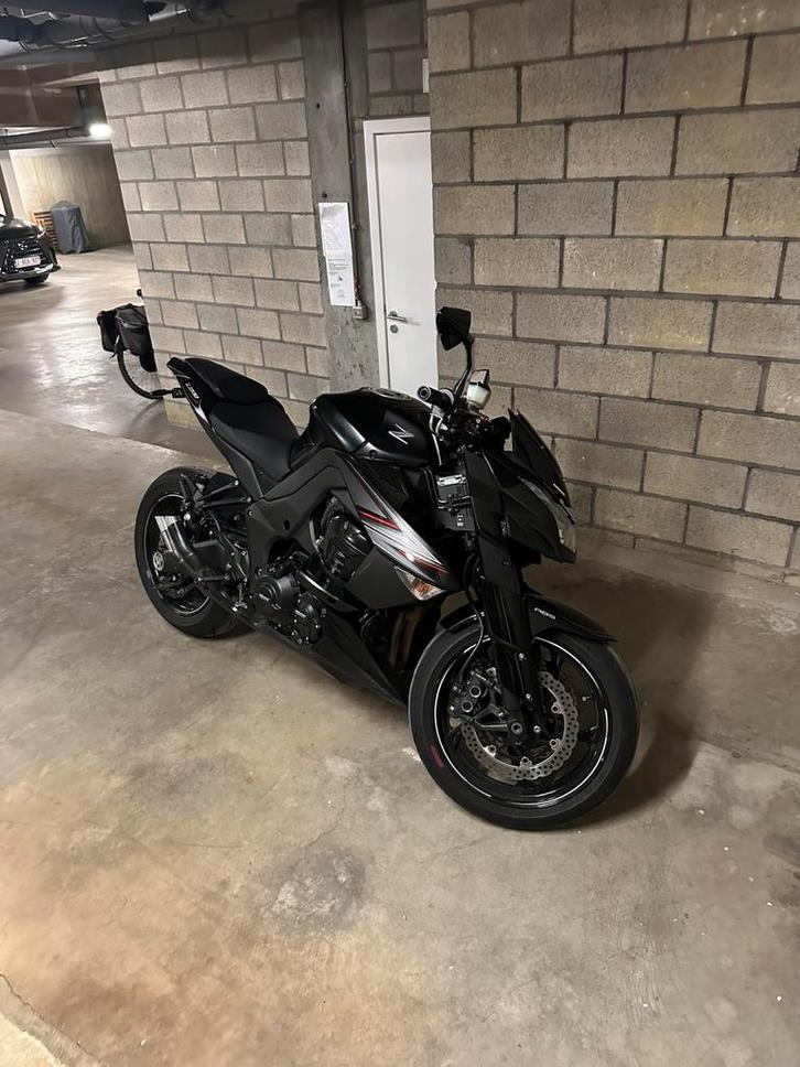Kawasaki Z1000 Black Edition custom, Motoren, Motoren | Kawasaki, Bedrijf, Naked bike, meer dan 35 kW, 4 cilinders, Motorrijbewijs A