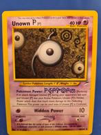 Unown [P] 58/105 - Neo Destiny, Hobby en Vrije tijd, Verzamelkaartspellen | Pokémon, Verzenden, Gebruikt