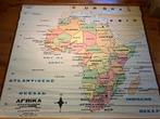 Schoolplaat Afrika staatkundig, Enlèvement, Géographie