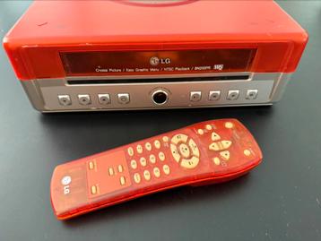 LG NETEE Lecteur Enregisteur Video VHS Vintage beschikbaar voor biedingen
